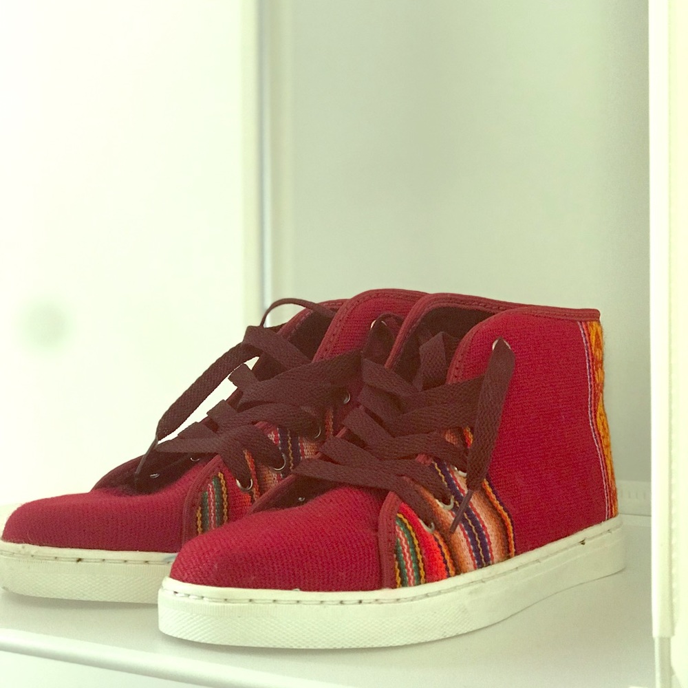 BRAND NEW‼️ Shoes From Peru